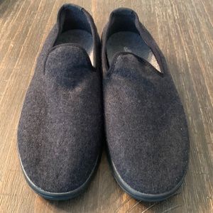 All birds slip on size 10